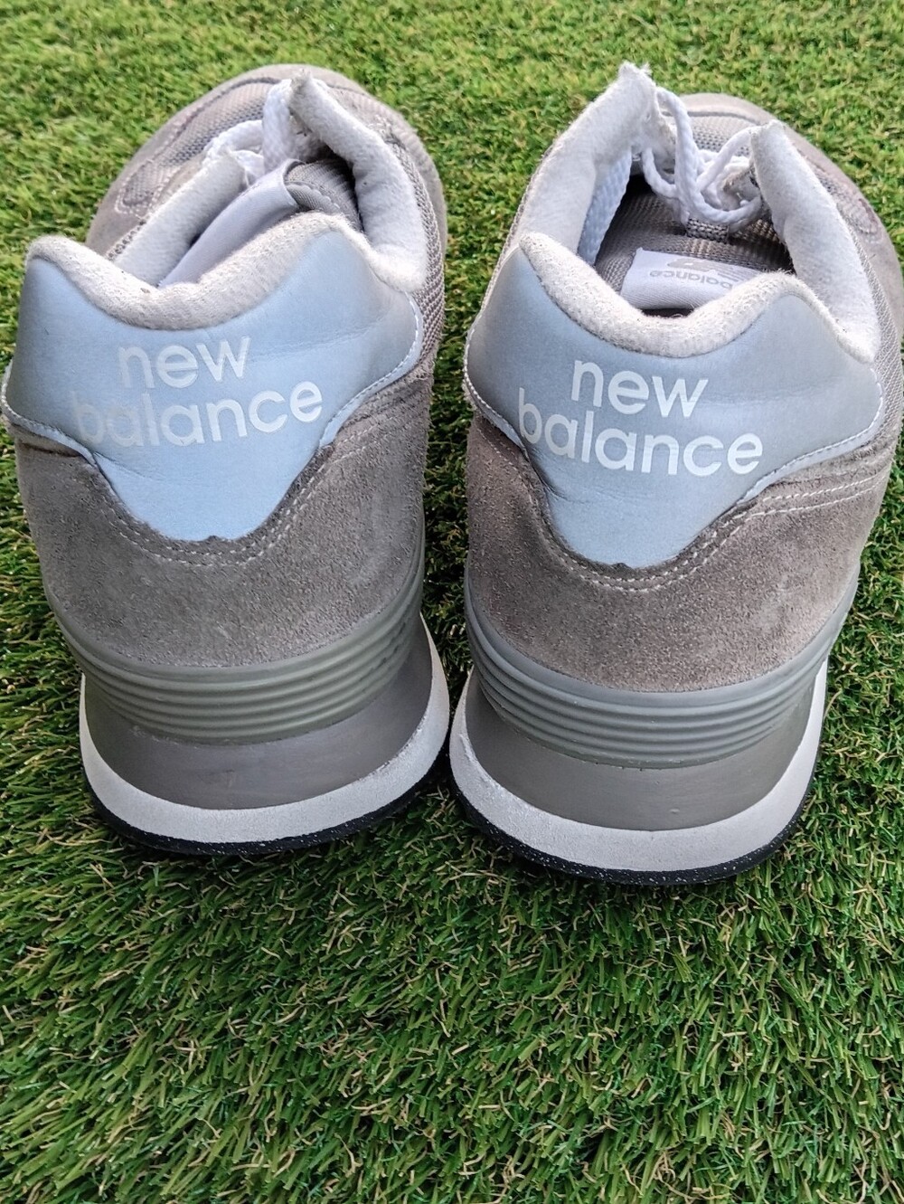 New Balance Women's Sneakers in Light Gray and White - Picture 3 of 4